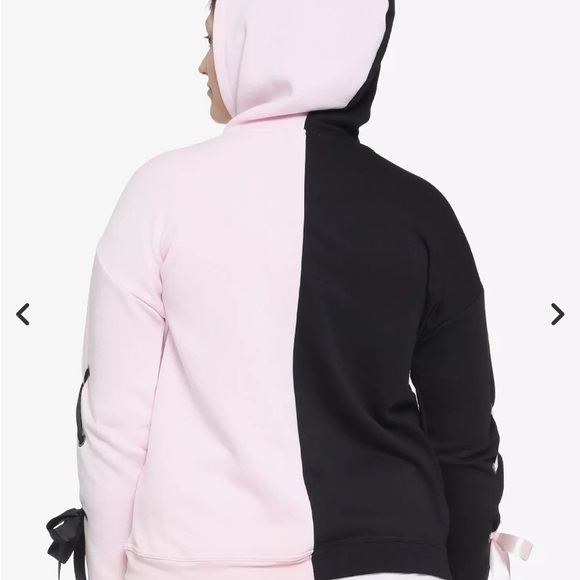 SANRIO MY MELODY KUROMI SPLIT HOODIE Ribbon Sleeves Pink & Black - XL - Picture 10 of 13